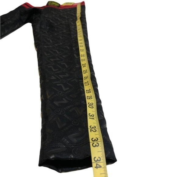NWT ZUMBA Next Level Bold Black Long Leggings New - Picture 9 of 12